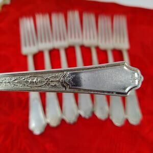 8X DF 1847 Rogers Ancestral Dinner Forks SilverPlate Vtg